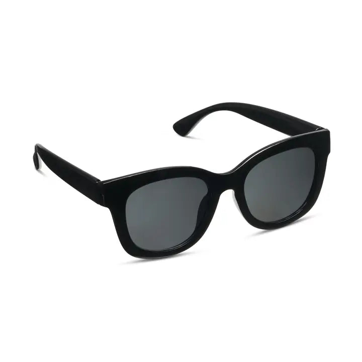 Peepers Center Stage Polarized Sunglasses in Black