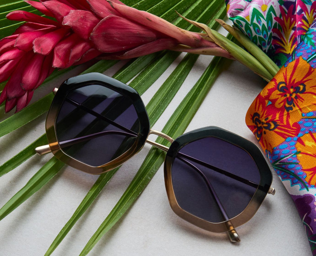 Peepers Solana Polarized Sunglasses in Black + Tan