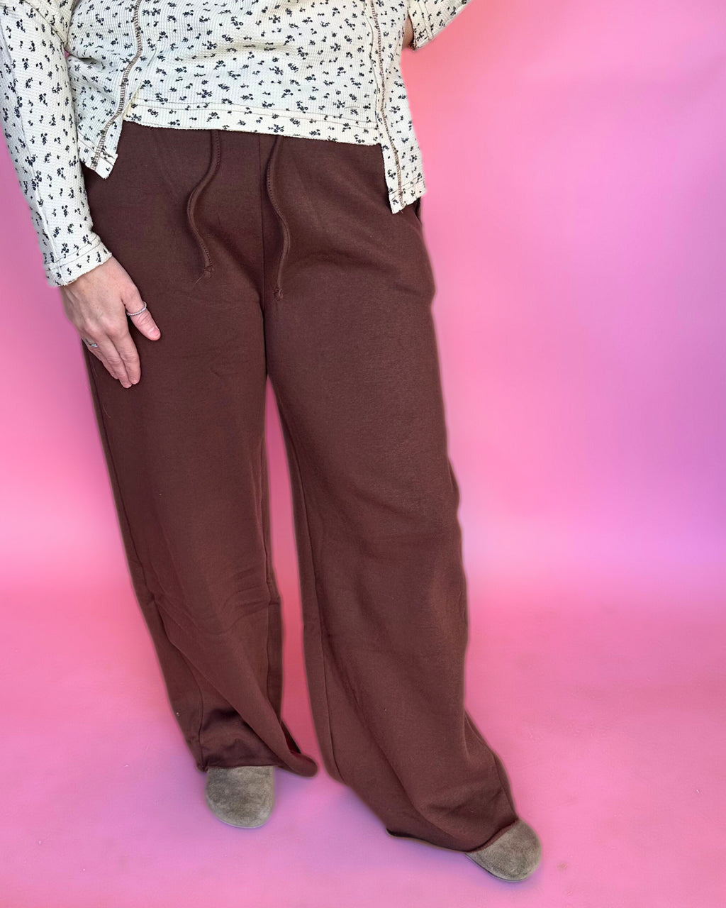 Chilly Day Joggers in Brown
