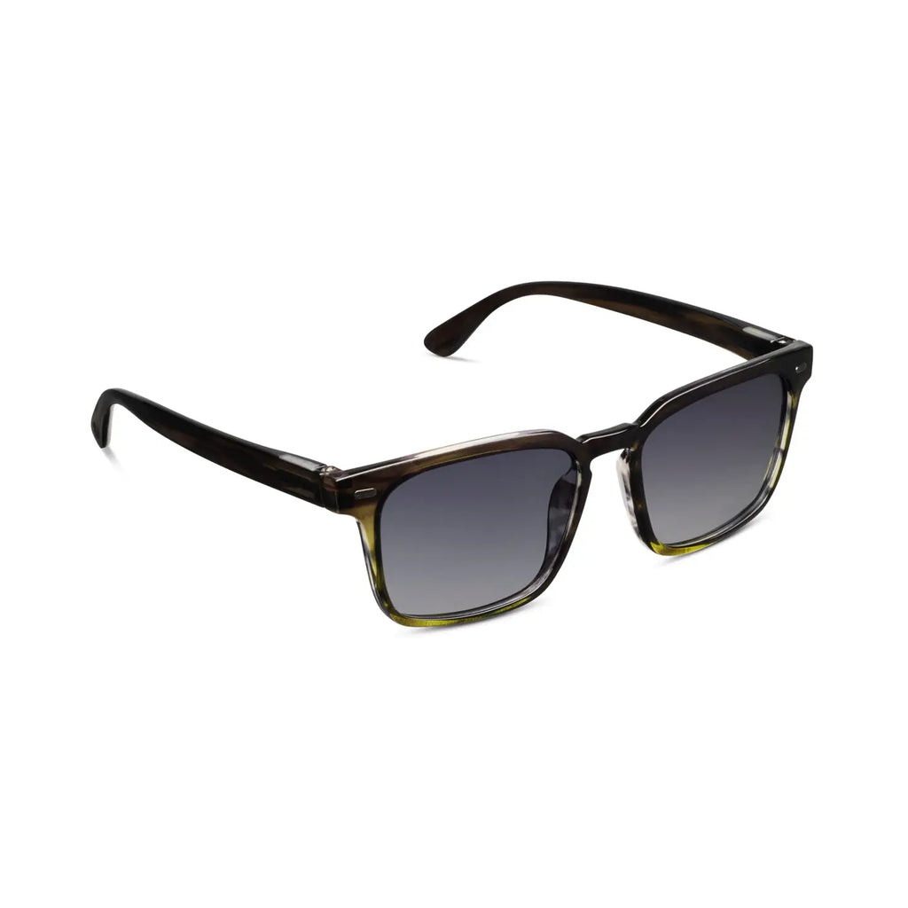 Peepers Shasta Polarized Sunglasses in Green Ombre Horn