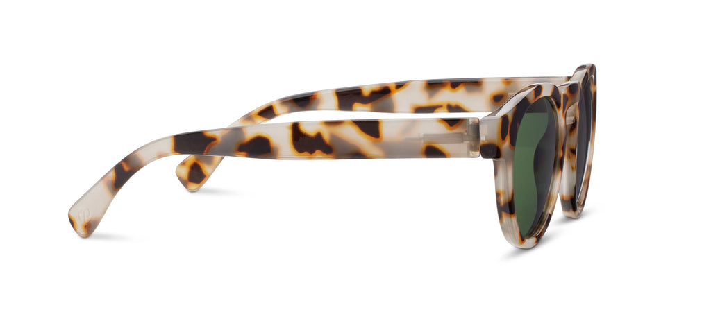 Peepers Nantucket Polarized Sunglasses in Chai Tortoise