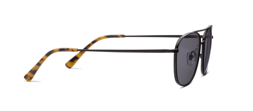 Peepers Palermo Polarized Sunglasses in Black