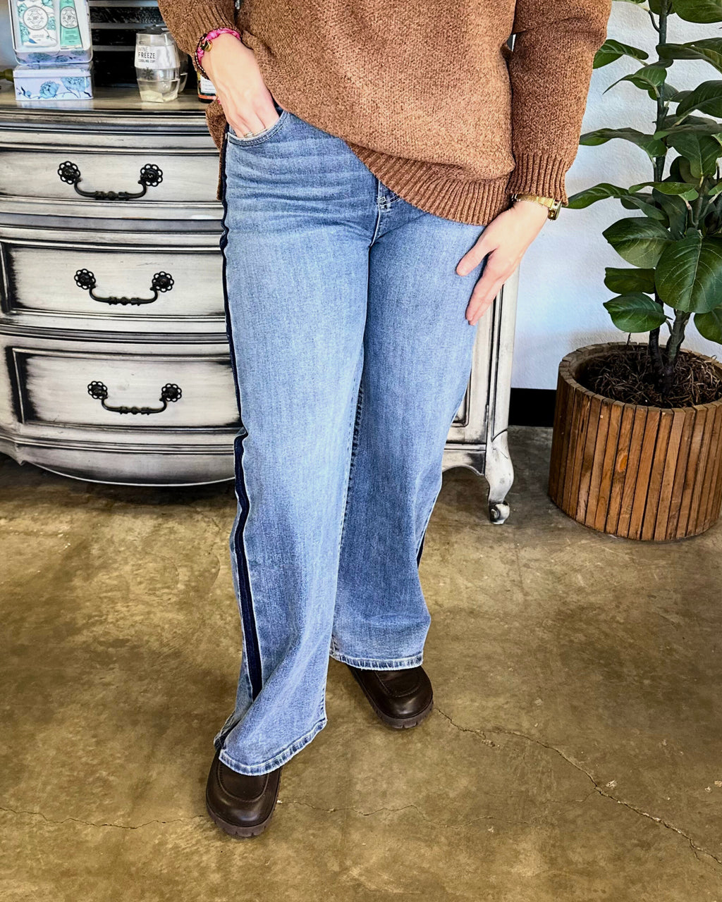 Easy Fit Denim