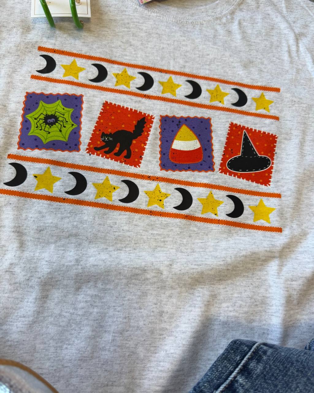 Vintage 90's Halloween Tee