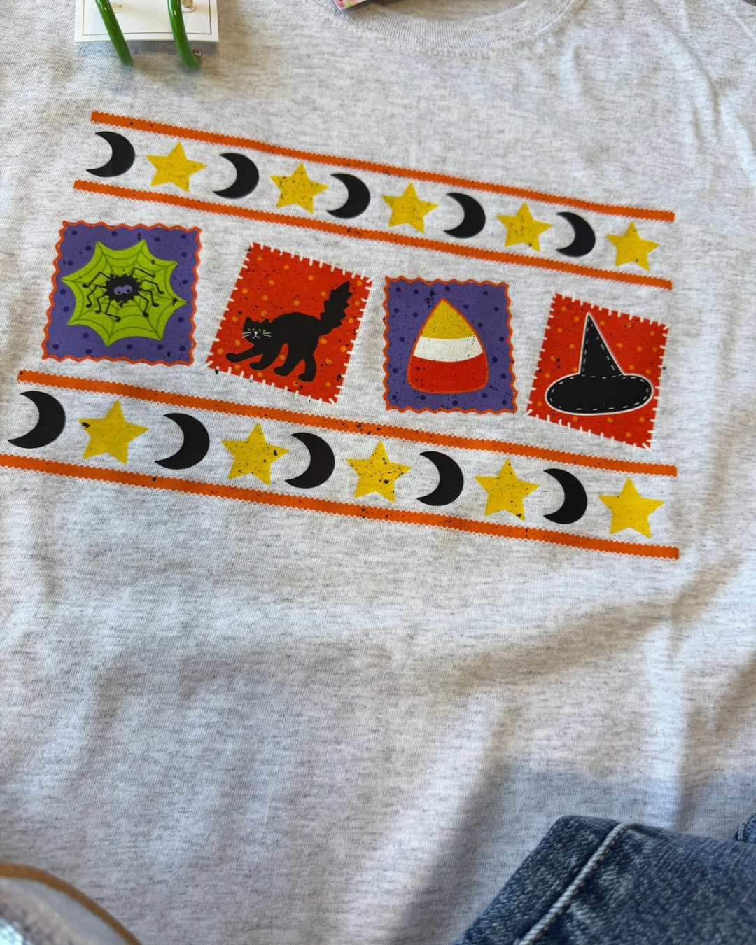 Vintage 90's Halloween Tee