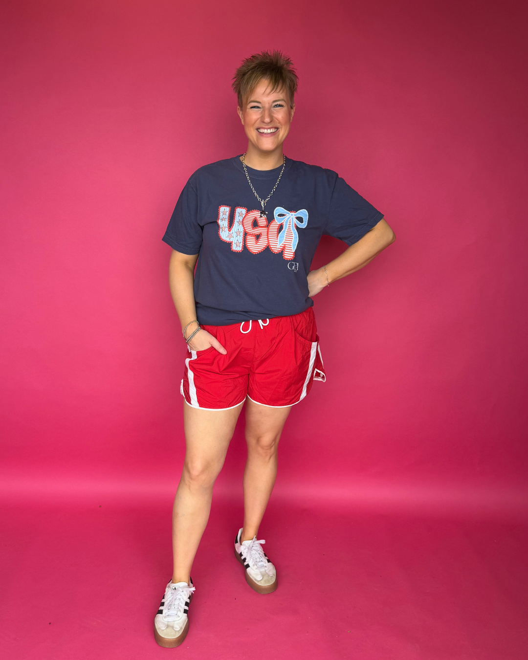 Color Kick Shorts in Red