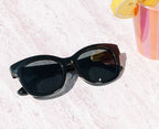 Peepers Center Stage Polarized Sunglasses in Black