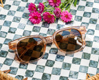 Peepers Clubhouse Polarized Sunglasses in Blush